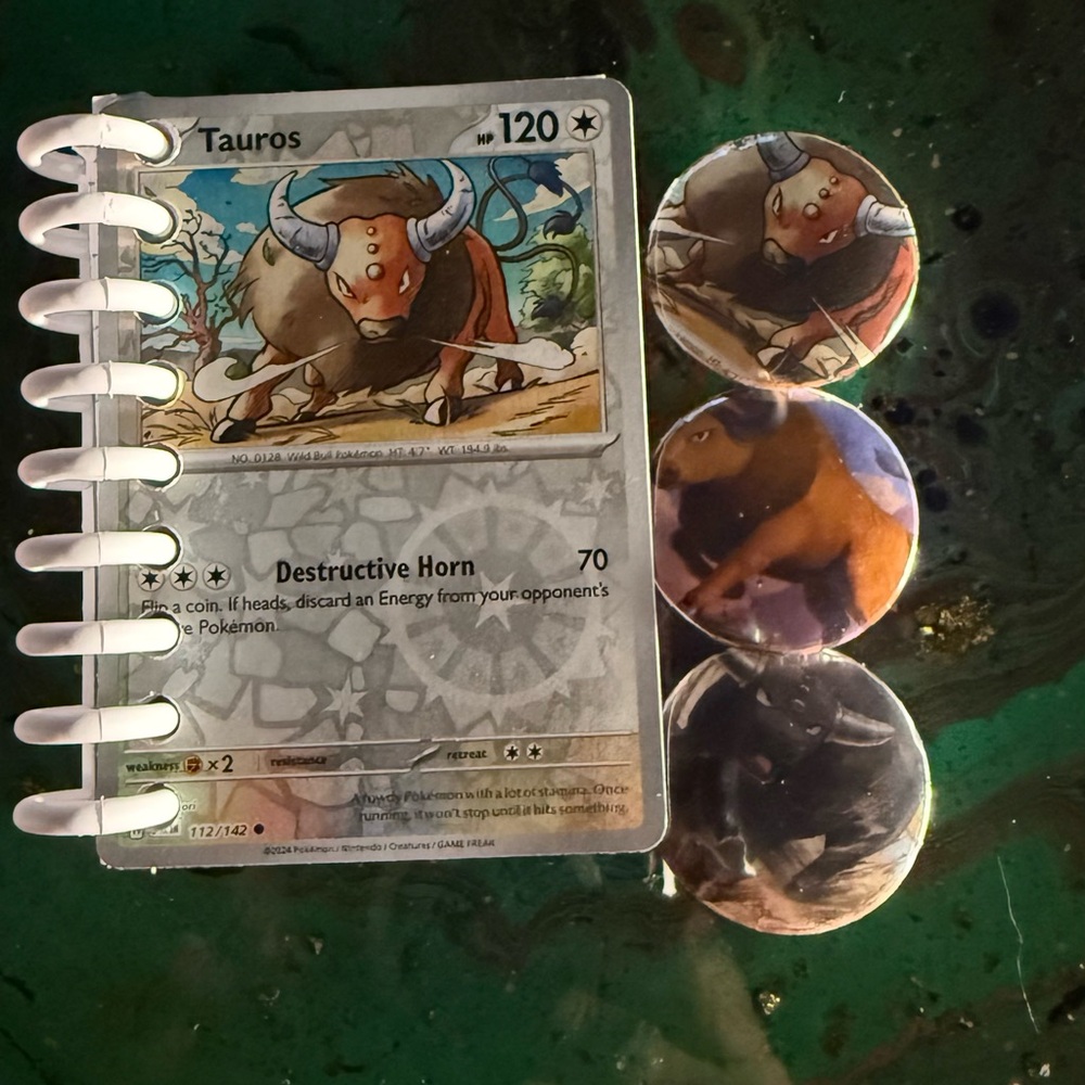 Pokémon Card Notepad and Button Set - Picture 2 of 2